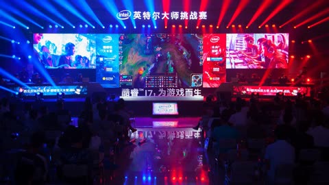 Mouz 是最后一支晋级 PGL Cluj-Napoca 2025 季后赛的队伍，击败了 Virtus.pro 。